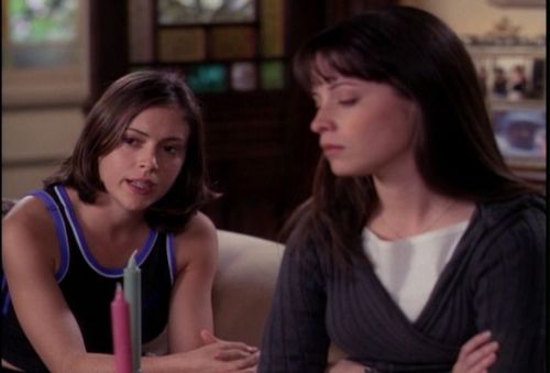  piper and phoebe-Which Prue Is It Anyway