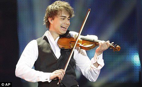  Alex and his violin