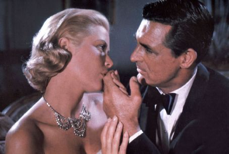  Cary Grant And Grace Kelly