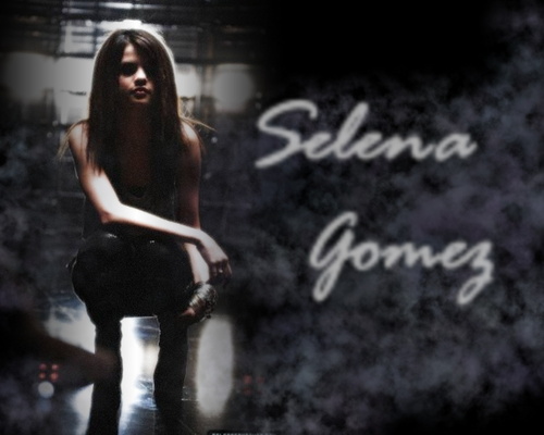  Selena Gomez 壁紙