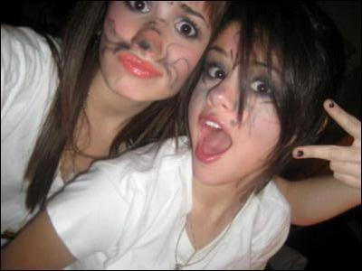  selena and demi lovato-Best Những người bạn Forever-BFFselena and demi lovato-Best Những người bạn Forever-BFF