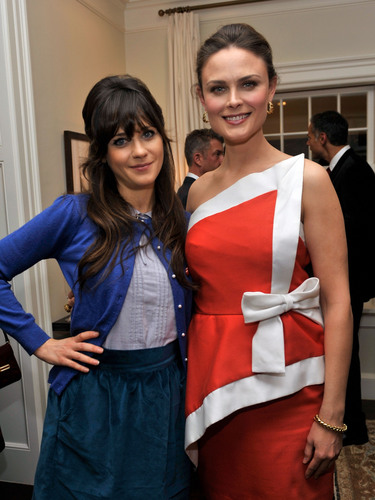 Emily & Zooey at the benefit