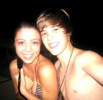  Justin Bieber Shirtless with.. A GIRL?!
