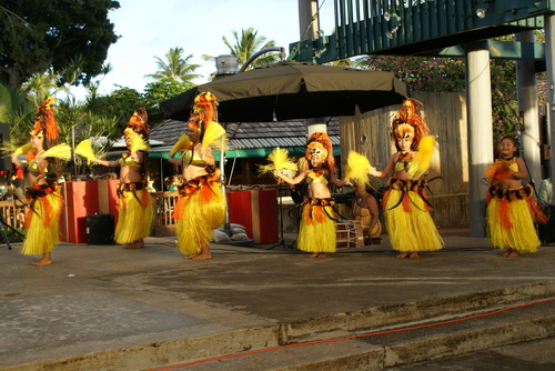 hawaii dancers 2