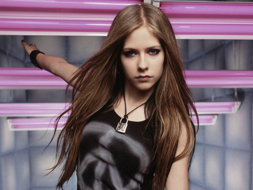  Avril Awesome_1