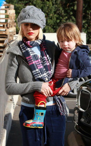  Christina & Max in Beverly Hills