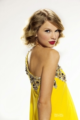  Taylor Swift, SNL Photoshoot