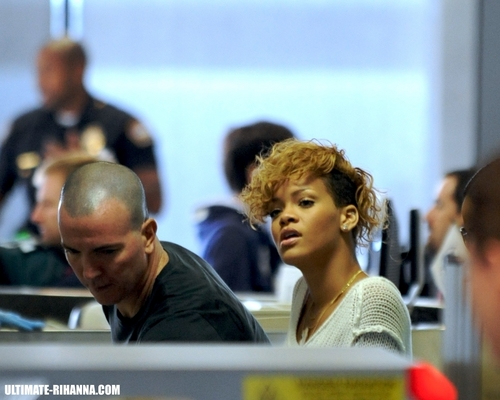  01-03 - Catching a Flight Out Of LAX, LA [HQ]