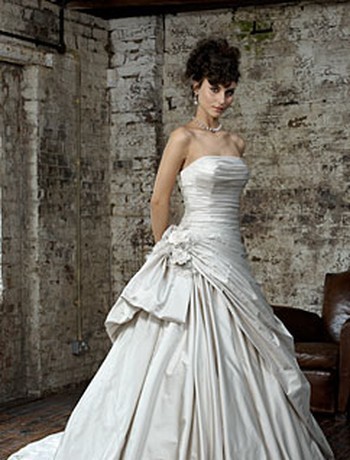 Ian Stuart gown from banner