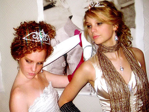 taylor swift and abigail
