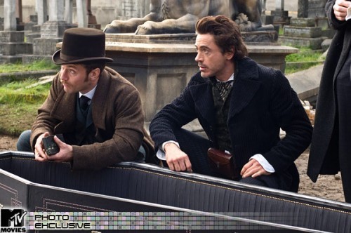 Holmes and Watson - Sherlock Holmes and John Watson Photo (9888879 ...
