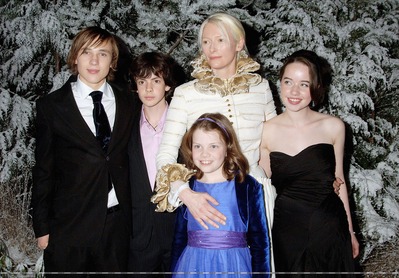  "The Lion, the Witch and the Wardrobe" Londres Premiere - High Quality