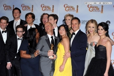  Dianna adn 글리 Cast @ 67th Golden Globe Awards