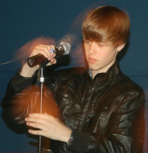  Justin Bieber konser in london
