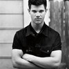 Smexy Taylor Lautner 4 iluvtaylorlaut photo