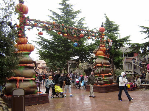  Хэллоуин in Disneyland, Paris