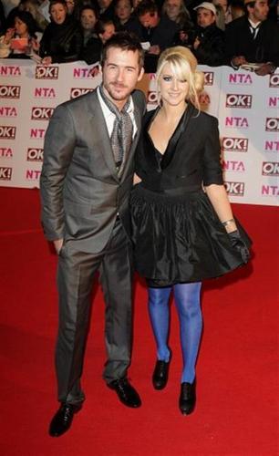 Barry Sloane (Niall) attends the NTA's with his girlfriend.