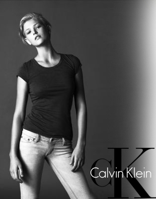  Calvin Klein - Samantha