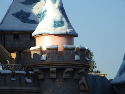  Disneyland Decorates For Xmas