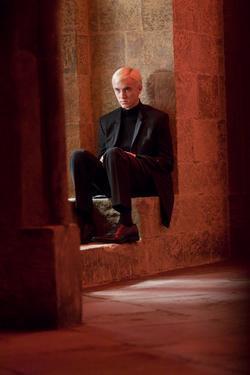  Draco alone
