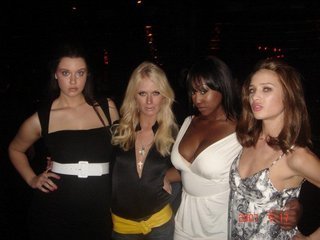  CariDee And Other ANTM Girl