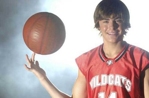  Troy Bolton pictures