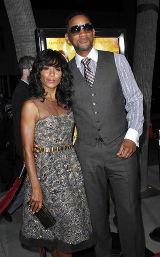  Will and Jada at The Secret Life of Bees premiere