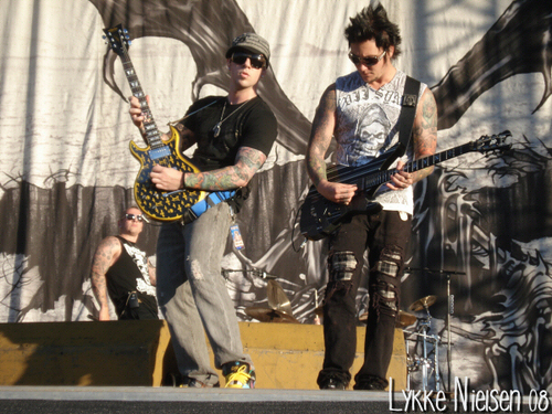  Zacky and Syn