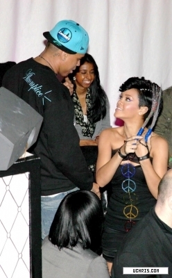  Chris & Rihanna
