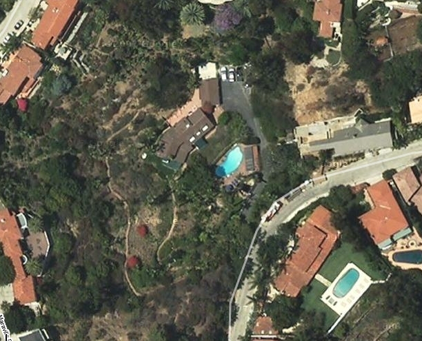 Hugh Laurie's House in Google Maps