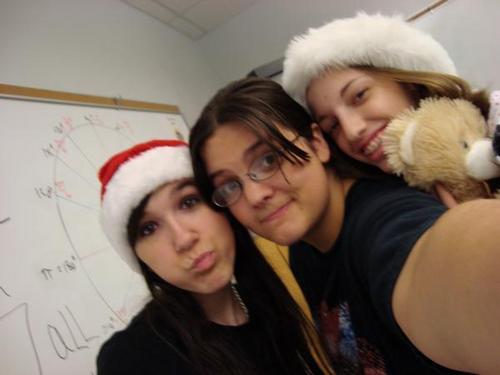  JoeysBabyGrL & Her friends in Math Class