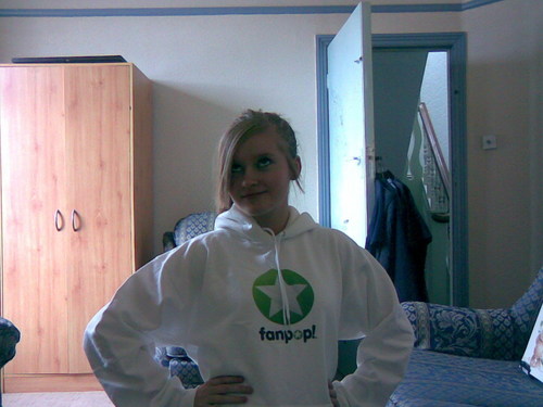  Claire's fanpop hoodie!