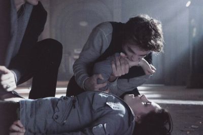  Edward and Bella Cullen