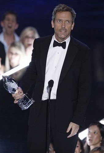 Hugh Laurie @ the 35th Annual People's Choice Awards
