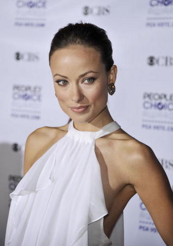  Olivia Wilde @ the 35th Annual People's Choice Awards