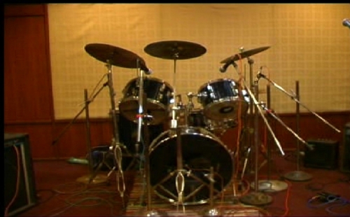  drummers