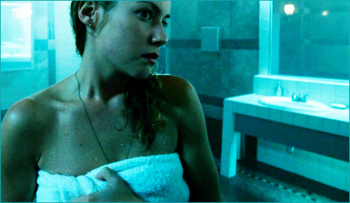  Laura in The Covenant :)