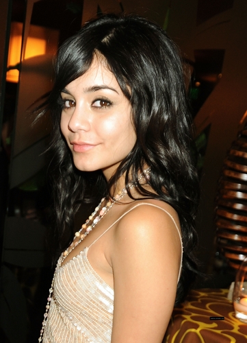  Vanessa at InStyle & Warner Bros Golden Globe After-Party