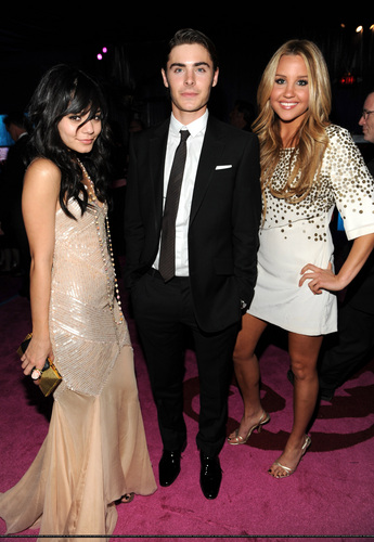  Vanessa, Zac & Amanda Bynes at InStyle & Warner Bros Golden Globe After-Party