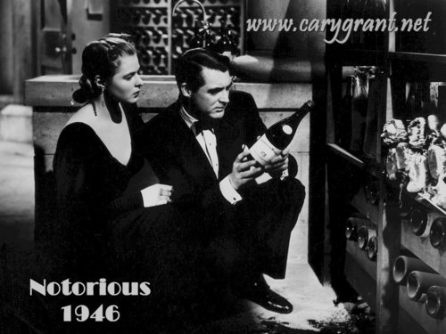 Cary and Ingrid in Notorious