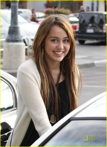  Miley