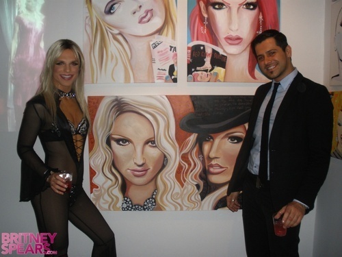  RuPaul "Drags" In Britney Art