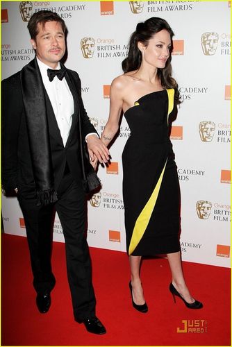  Angelina Jolie - 2009 BAFTA Awards