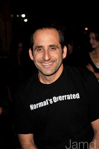  Peter Jacobson @ the 2009 NAMI Charity Event