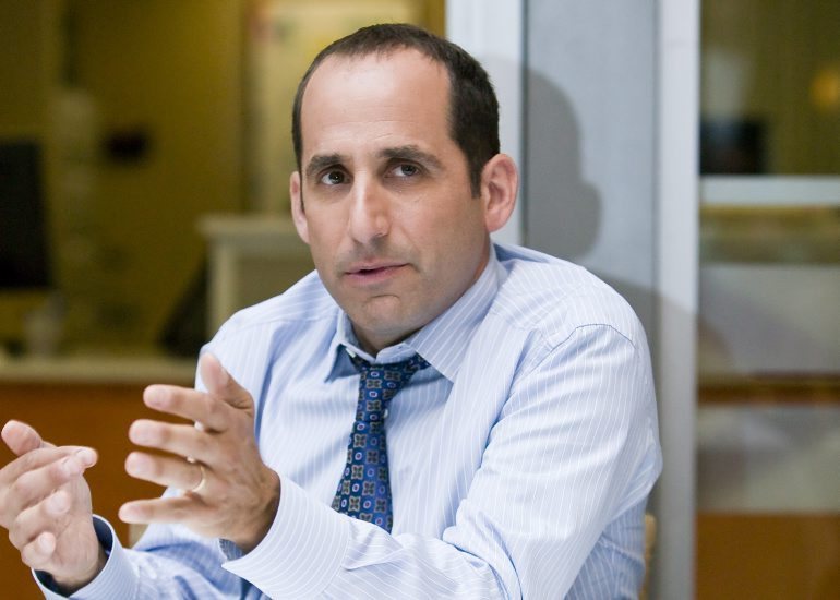 Peter-Jacobson-the-House-Conference-dr-chris-taub-4016748-770-550.jpg