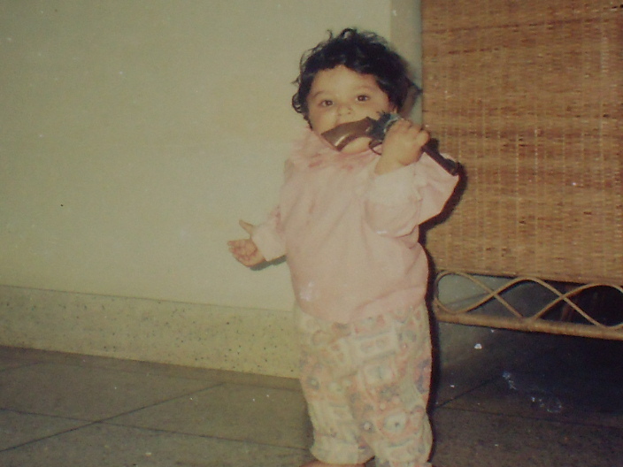 Lets have gun for dinner >:3 (Me when I was a Baby X3)