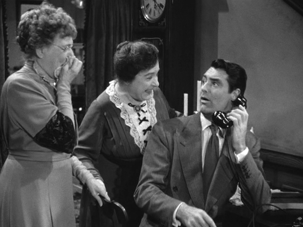 Cary in 'Arsenic and Old Lace' - Cary Grant Image (4293263) - Fanpop