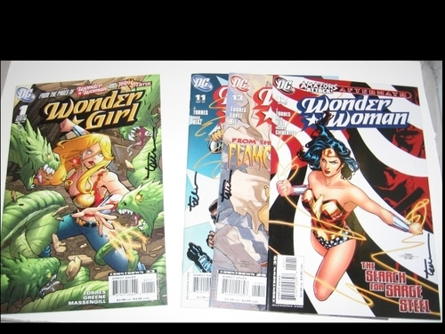  Wonder Girl And Wonder Woman