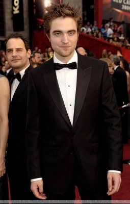  Rob @ Academy Awards - Arrival