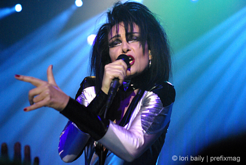  Siouxsie Sioux (2008 संगीत कार्यक्रम photo)
